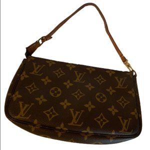 Louis Vuitton Pochette Accessories in Monogram